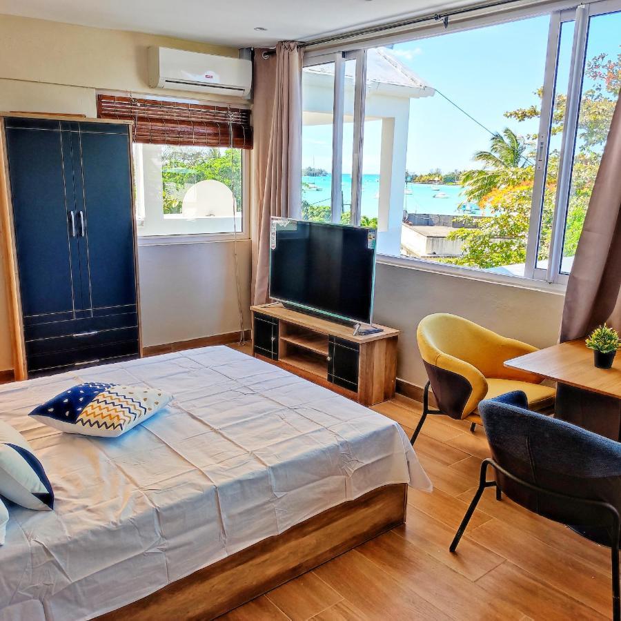 Grand Baie View Appart Екстер'єр фото