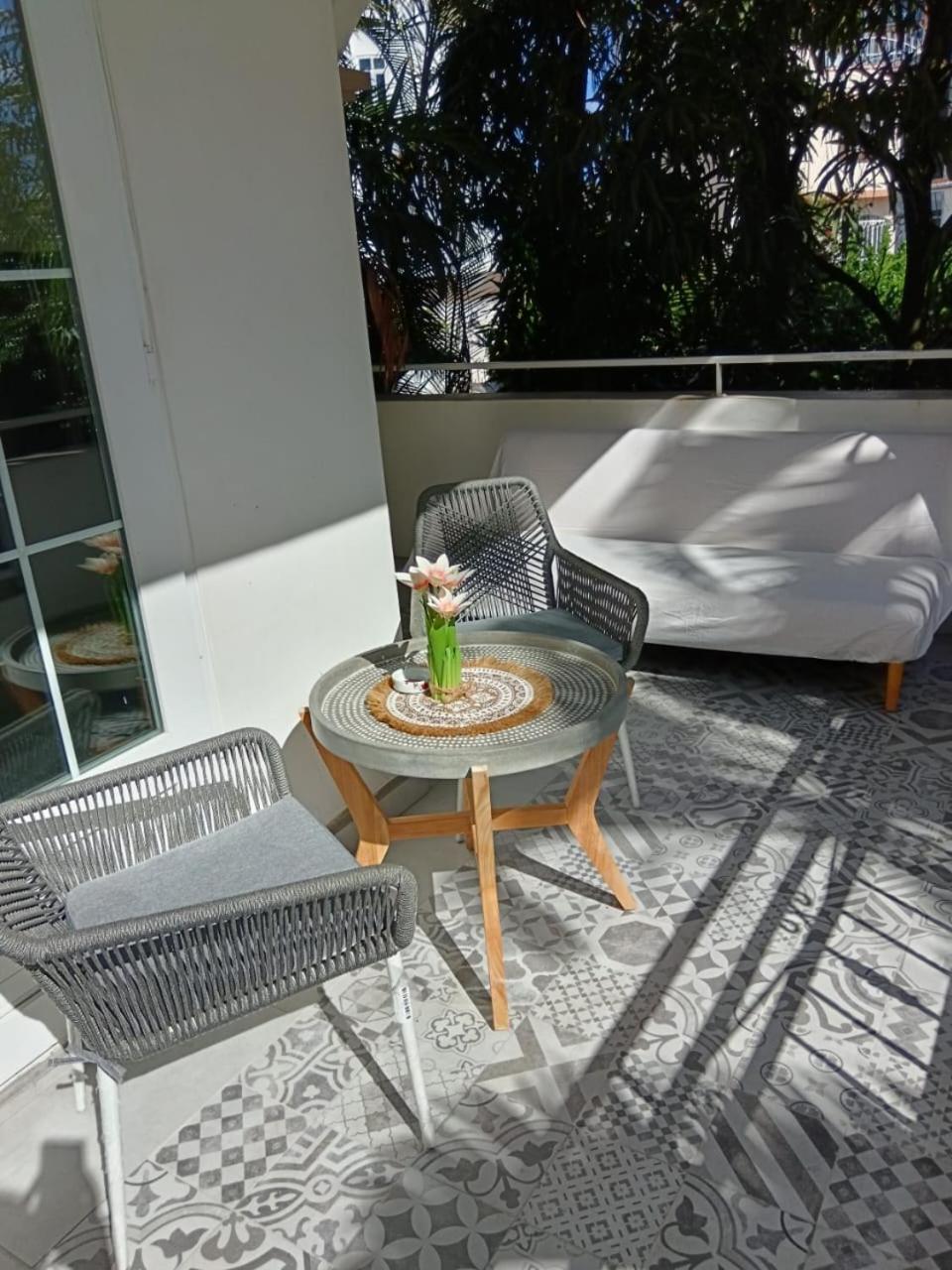 Grand Baie View Appart Екстер'єр фото